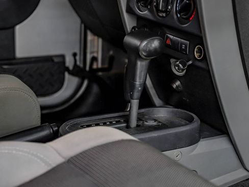 Used 2007 Jeep Wrangler X image 25