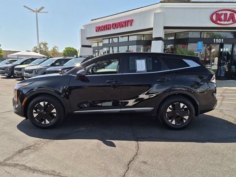 Used 2026 Kia Sportage LX FWD image 6