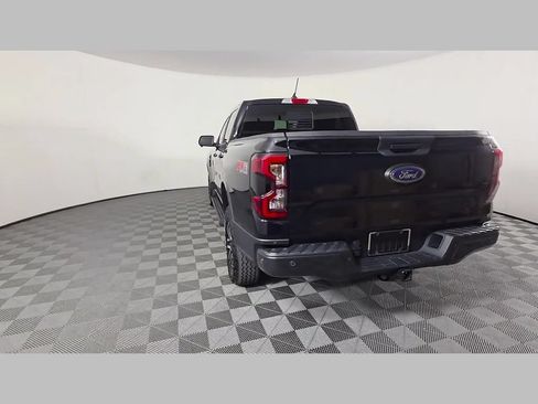 Used 2024 Ford Ranger Lariat w/ FX4 Off-Road Package AWD/4WD image 44