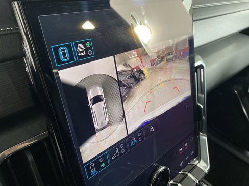 New 2026 GMC Acadia Elevation w/ Elevation Premium Package image 15