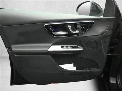 New 2026 Mercedes-Benz GLC 300 4MATIC image 18