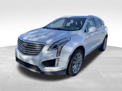Used 2017 Cadillac XT5 Platinum w/ Driver Assist Package
