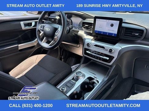 Used 2022 Ford Explorer XLT AWD/4WD image 15