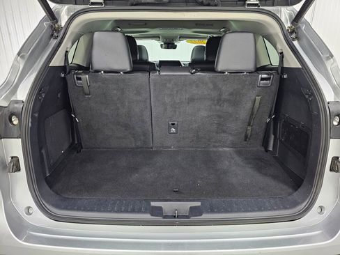 Used 2022 Toyota Highlander Limited AWD/4WD image 17