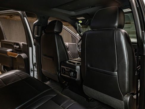 Used 2020 Chevrolet Silverado 2500 High Country w/ Z71 Off-Road Package image 22