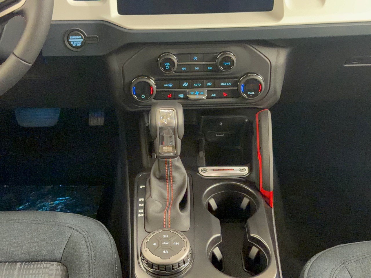 New 2026 Ford Bronco Heritage Edition AWD/4WD image 22