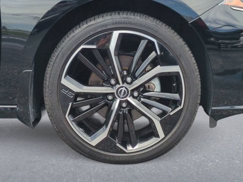 Used 2024 Nissan Altima 2.5 SR AWD/4WD image 13