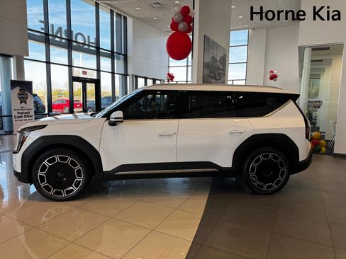 New 2026 Kia EV9 Wind image 6