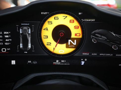 Used 2026 Ferrari Purosangue AWD/4WD image 33
