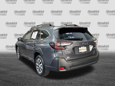 Used 2025 Subaru Outback Premium w/ Popular Package #1A image 8