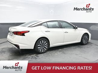 Used 2025 Nissan Altima 2.5 SV FWD video 1