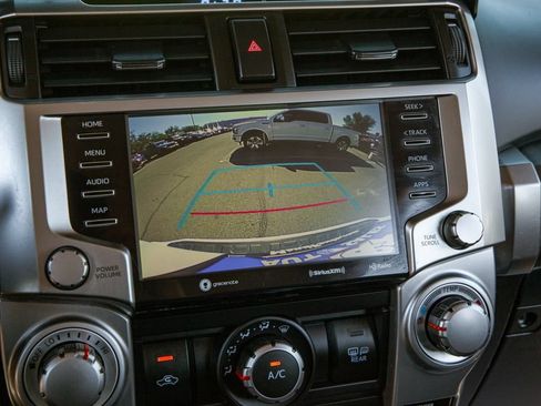 Used 2020 Toyota 4Runner SR5 AWD/4WD image 16