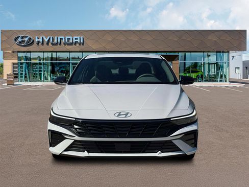 New 2026 Hyundai Elantra SEL Sport image 12