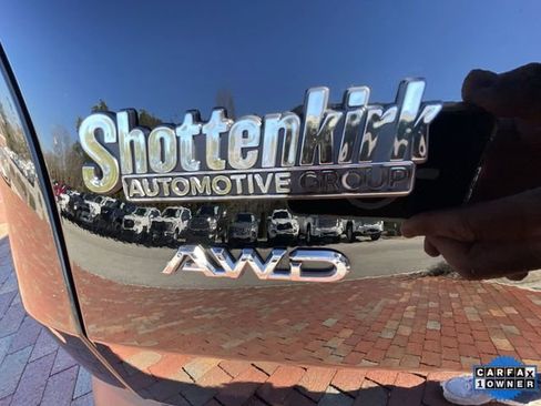 Used 2025 Toyota Grand Highlander AWD image 31