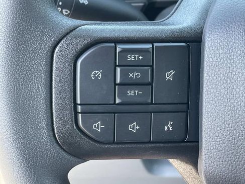 New 2026 Ford F250 XLT w/ XLT Premium Package AWD/4WD image 8