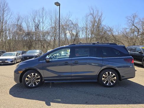 New 2026 Honda Odyssey Elite image 13