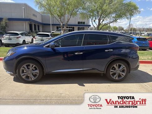 Used 2020 Nissan Murano Platinum w/ Cargo Package image 1