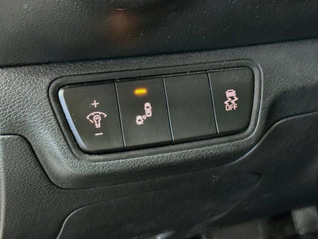 Certified 2023 Kia Forte LXS w/ LXS Technology Package FWD image 10