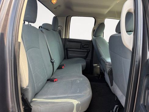 Used 2018 RAM 1500 Express w/ Express Value Package AWD/4WD image 11