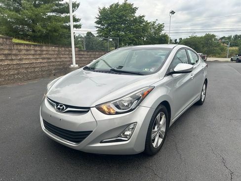 Used 2016 Hyundai Elantra Value Edition FWD image 3