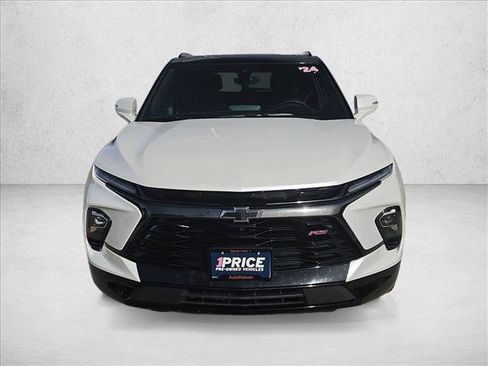 Used 2024 Chevrolet Blazer RS w/ Driver Confidence II Package image 2
