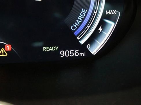 Used 2023 Genesis G80 image 47