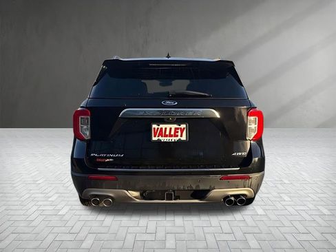 Certified 2023 Ford Explorer Platinum w/ Technology Package image 6