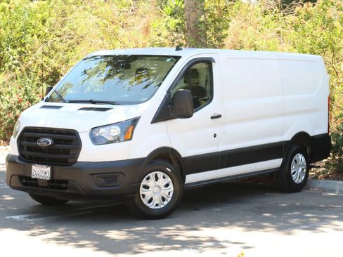 Used 2020 Ford Transit 150 Low Roof w/ Load Area Protection Package RWD image 5