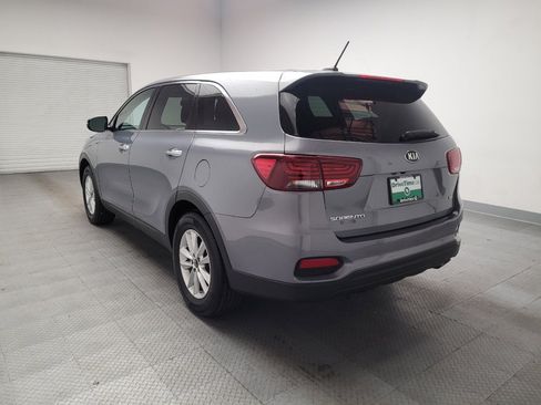 Used 2020 Kia Sorento LX FWD image 5