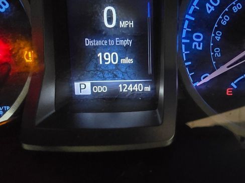 Used 2022 Toyota Tacoma SR5 image 23