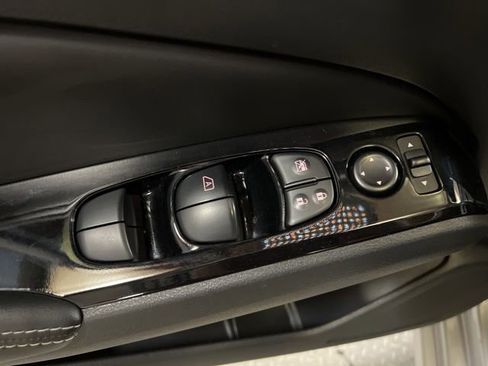 Used 2024 Nissan Altima 2.5 SL image 43