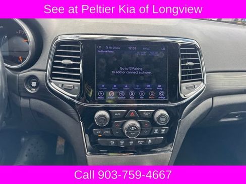 Used 2020 Jeep Grand Cherokee Altitude RWD image 16