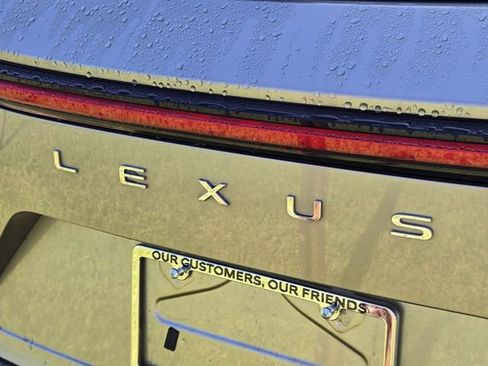 Used 2024 Lexus NX 250 FWD image 11