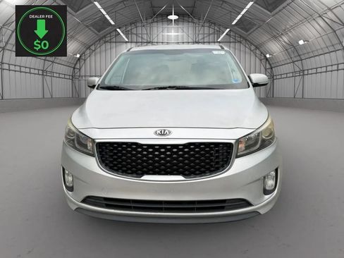 Used 2016 Kia Sedona SX FWD image 2