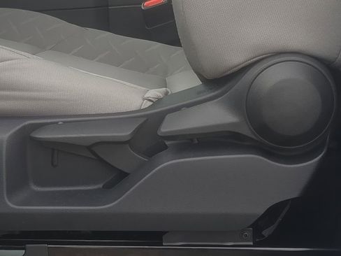 New 2026 Toyota Tacoma SR5 image 17