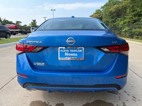 Used 2024 Nissan Sentra SV FWD image 4