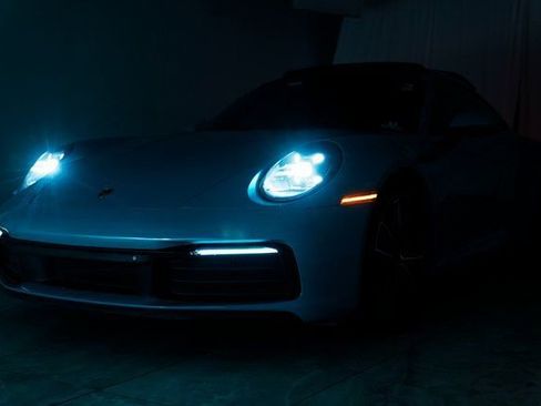 Used 2020 Porsche 911 Carrera image 34