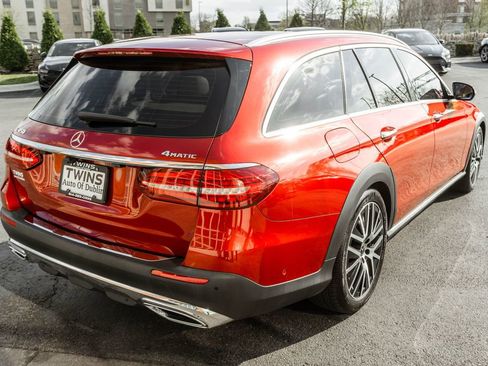 Used 2021 Mercedes-Benz E 450 4MATIC All-Terrain Wagon image 40