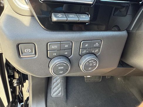 New 2026 Chevrolet Silverado 1500 High Country w/ Midnight Edition image 31