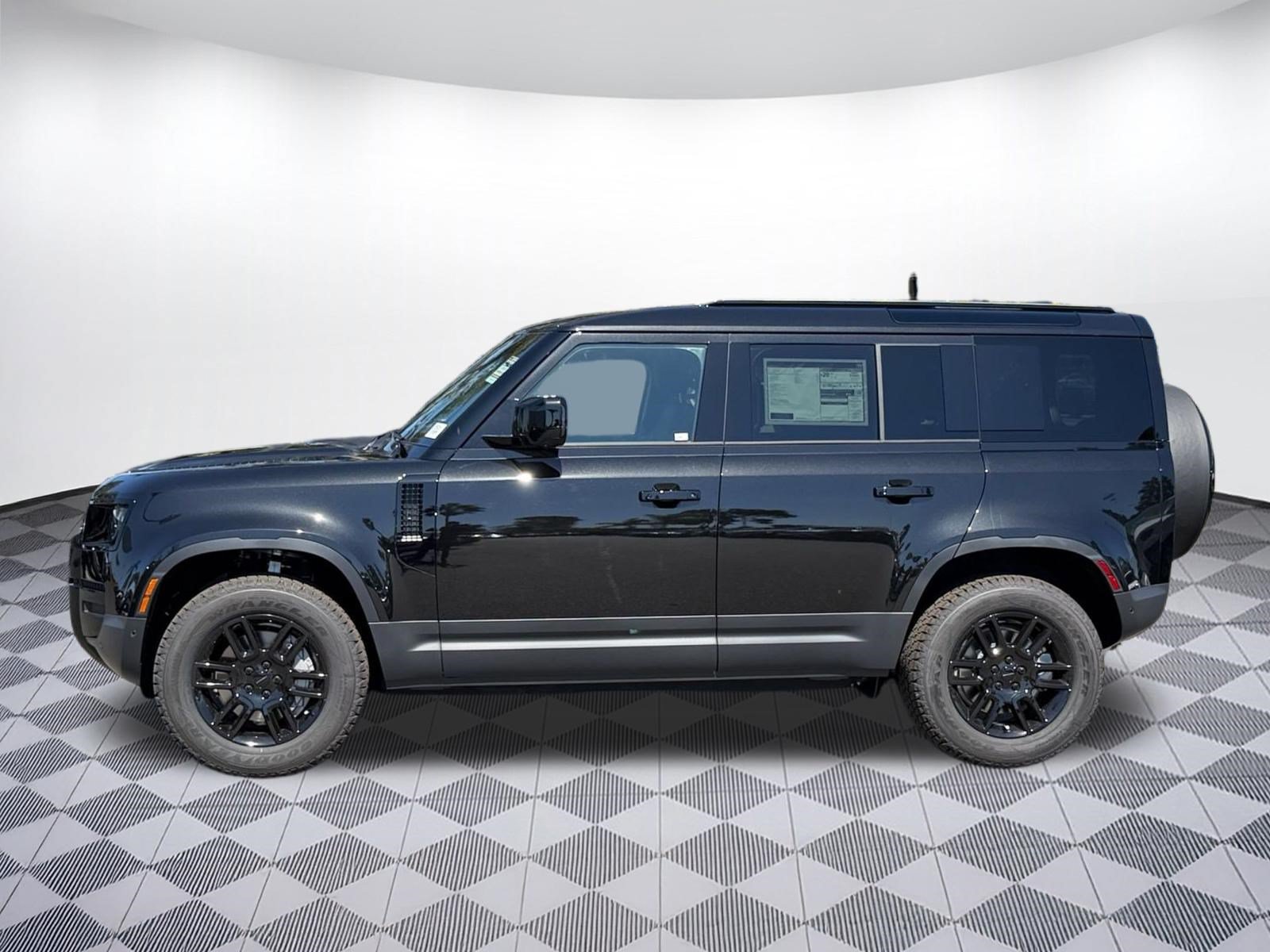 New 2026 Land Rover Defender 110 S AWD/4WD image 2