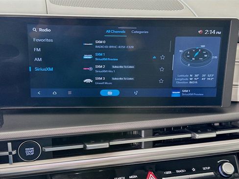 Used 2024 Hyundai Santa Fe SEL FWD image 14