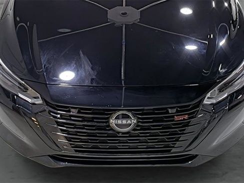 Used 2025 Nissan Sentra SR w/ Midnight Edition FWD image 16