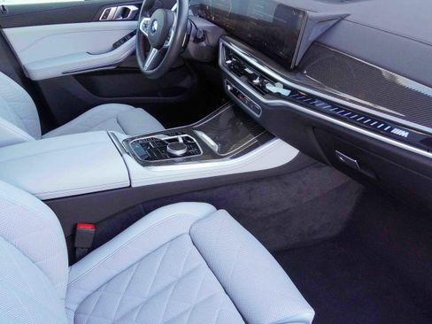Certified 2025 BMW X5 M60i image 10