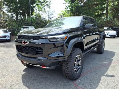 New 2026 Chevrolet Colorado ZR2 w/ Technology Package AWD/4WD image 31
