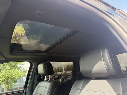 Used 2025 Toyota Tundra Limited w/ Power Package image 21