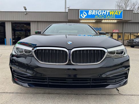 Used 2020 BMW 530i w/ Convenience Package RWD image 4
