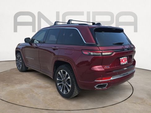 Used 2023 Jeep Grand Cherokee Overland w/ Advanced Protech Group III image 8