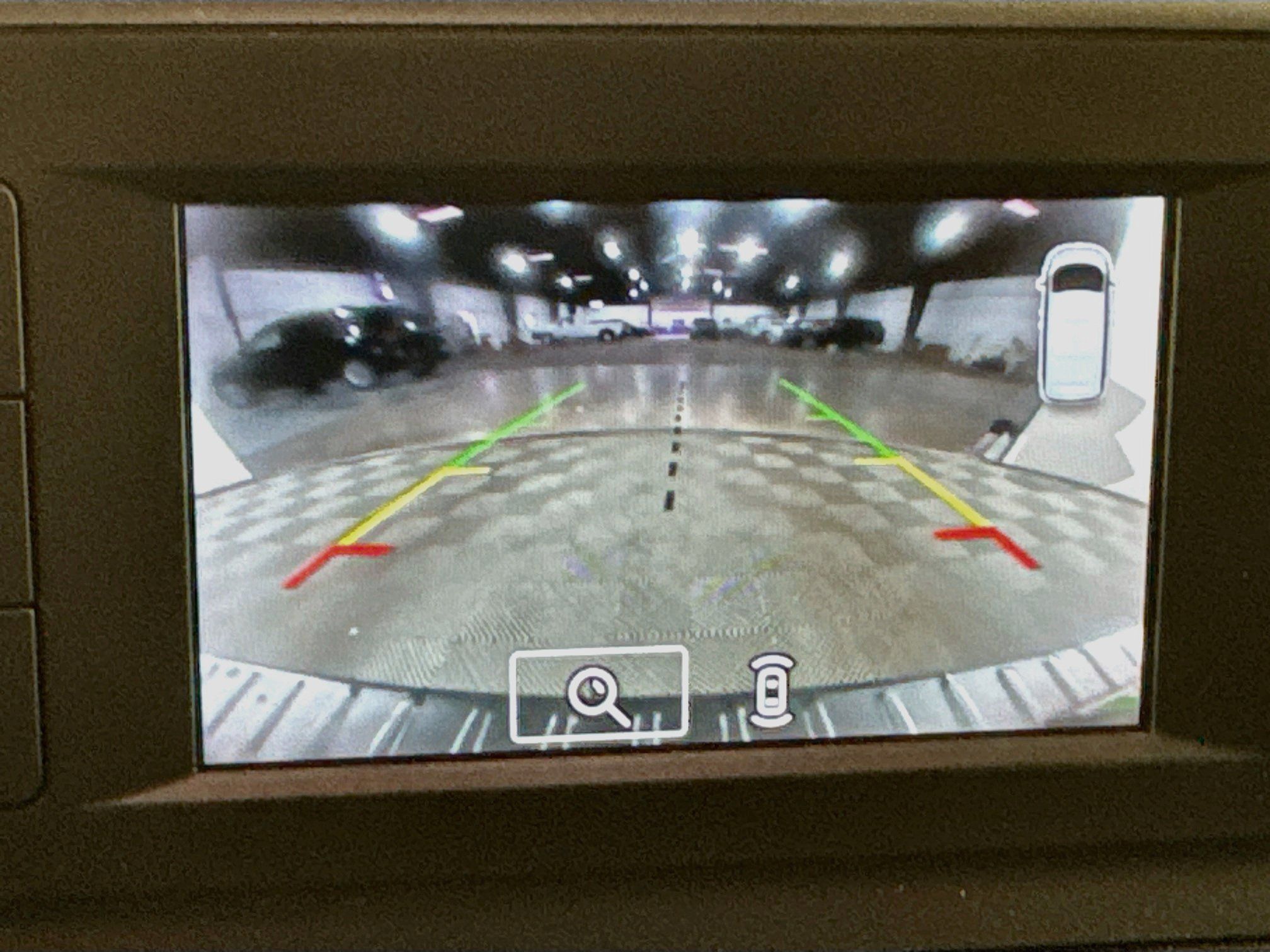 Used 2023 Ford Transit 250 Low Roof RWD image 17