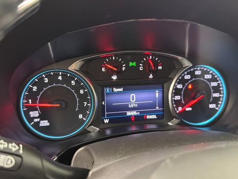 Used 2023 Chevrolet Equinox LT FWD image 20