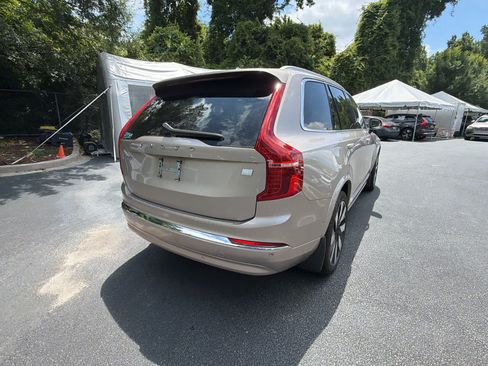 Used 2024 Volvo XC90 T8 Plus w/ Protection Package AWD/4WD image 13